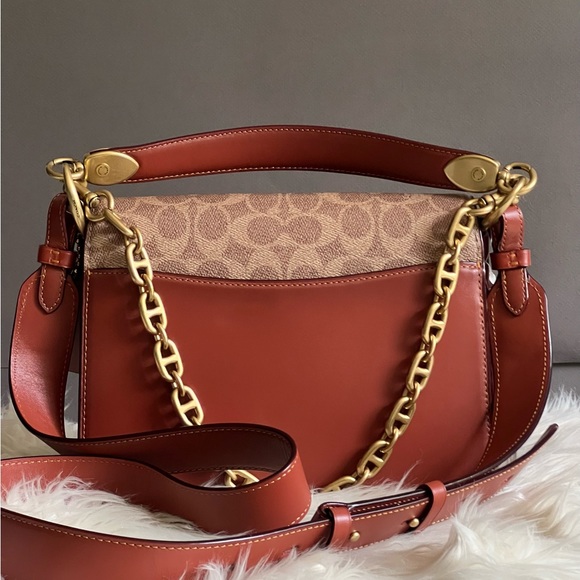 💰SOLD - C6837 - Coach Beat Shoulder Bag in Signature Canvas with Patches - Picture 10 of 15